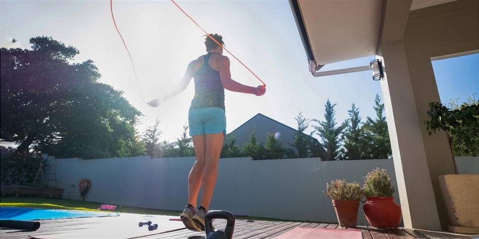THE 8 BEST HOME CARDIO WORKOUTS